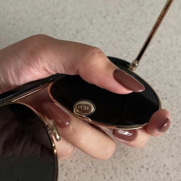 Christian Dior Sunglasses - Picture 8 of 8